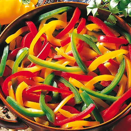 Buntes Gurkengemüse mit Geflügelsülze